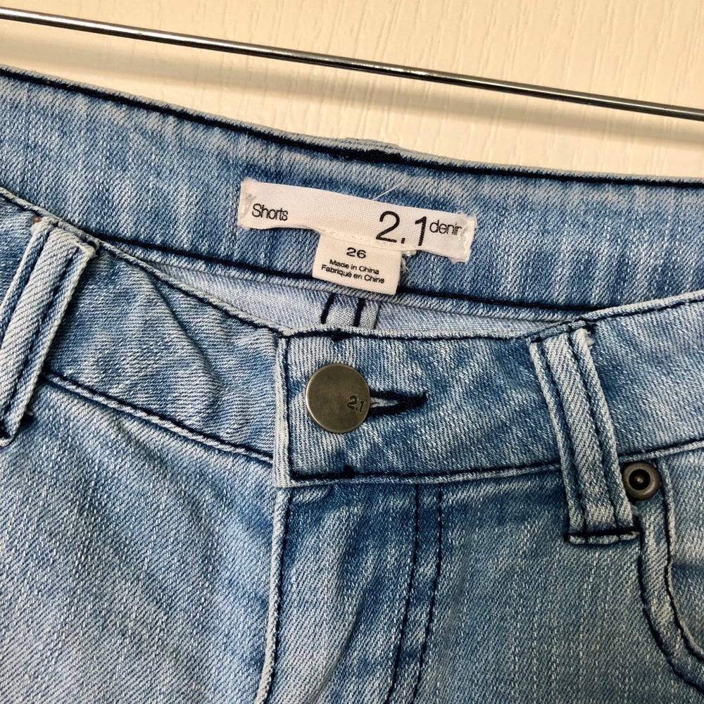 Denim Shorts, Size 26 - Picture 3 of 3